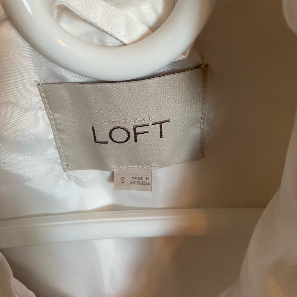 Women’s Winter Jacket-Small - image 3